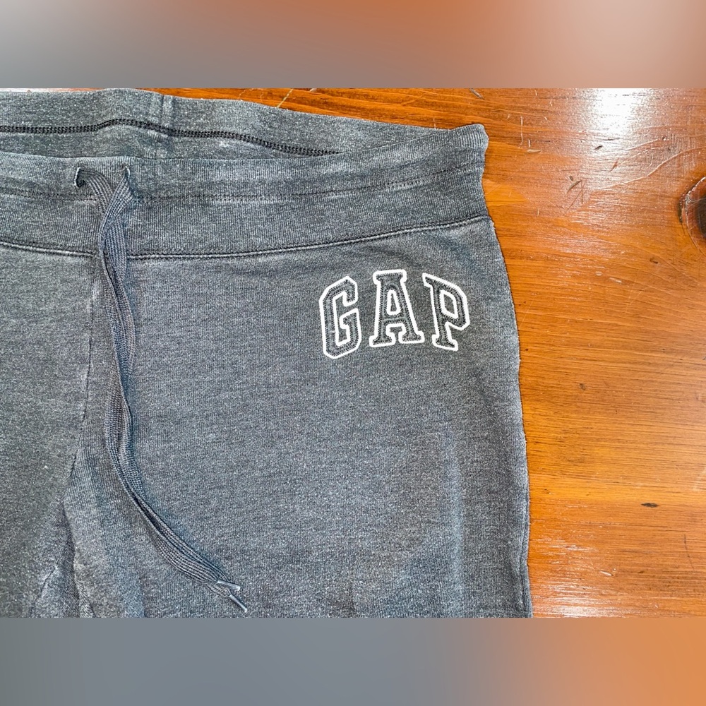 GAP Sweatpants